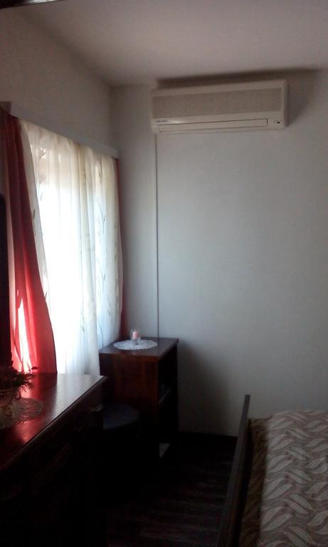 Apartment Tuja Jadrtovac Room photo